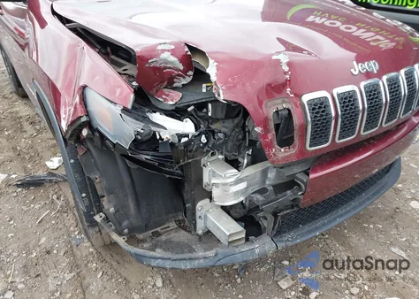 2019 Jeep Cherokee Latitude 4X4 из США, поврежденный, VIN 1C4PJMCB2KD330332